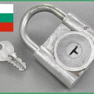 [1372] Vintage Bulgarian Triple-Blade Lock Picked