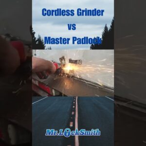 Cordless Grinder vs Master Padlock 001