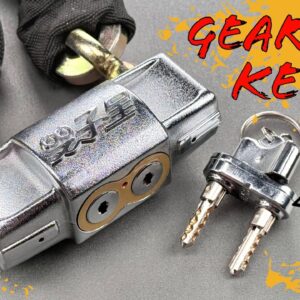 [1613] Picking a Gear-Driven, Double Prong Key